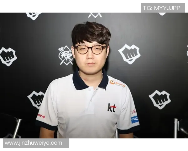 陈丽独家分享英雄联盟游戏心得与技巧助你提升实力与战斗策略